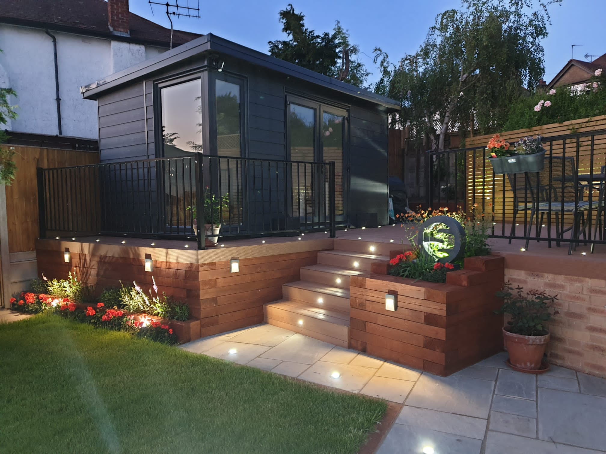 insulated garden rooms 