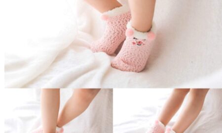 Newborn Perforated Socks