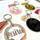 how to seal vinyl on acrylic keychain